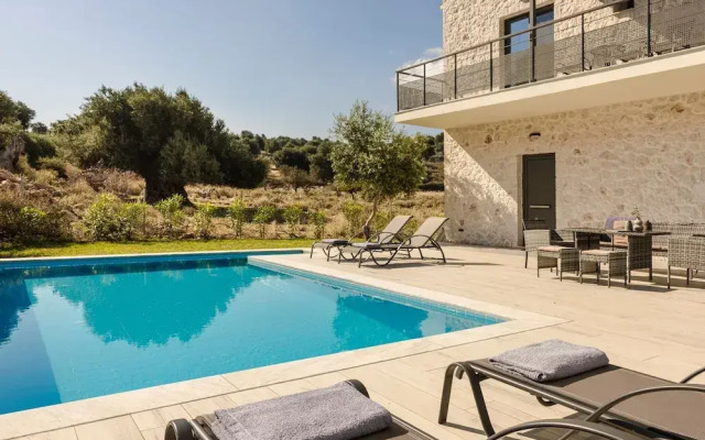 Petradi Villa Skala III