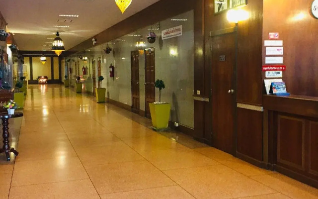 Suriwong Chumphon Hotel