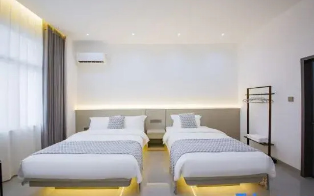 Meizhou Island Youthful Youth Homestay