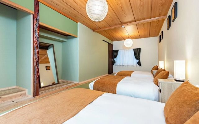 SHIMIZUYA Osaka Nishikujo ekimae