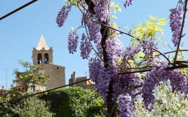 Hotel la Plaça Madremanya