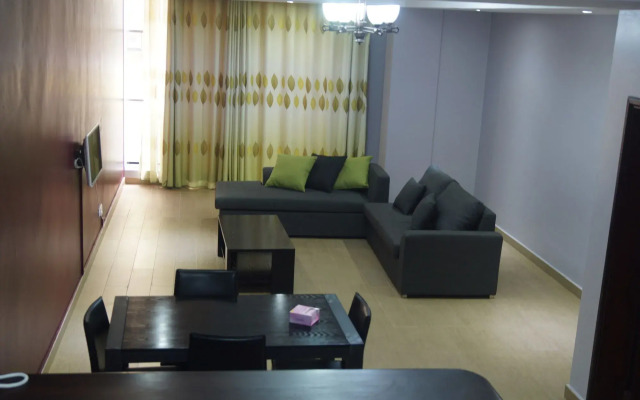 Là Ponye Hotel Apartment