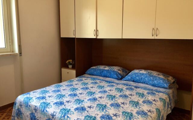 Martina Apartment Mare