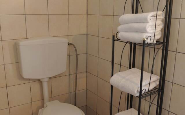 2 Bedrooms Holiday House, Kalymnos, Greece