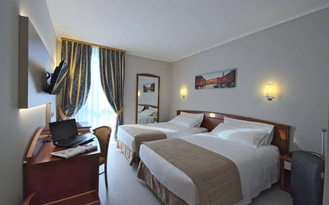 Noventa Hotel