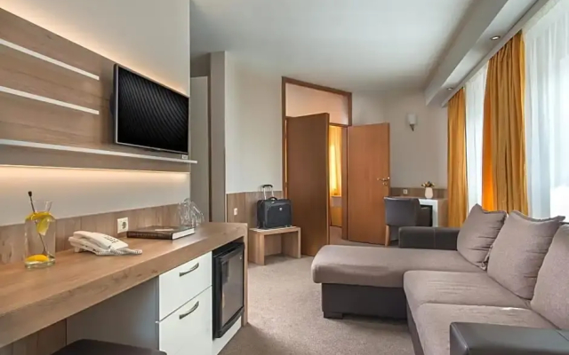 Jasmin Hotel