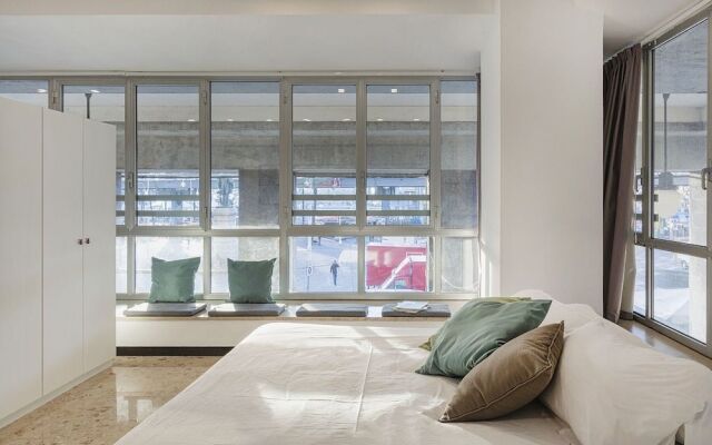 Ancient Port Apartments