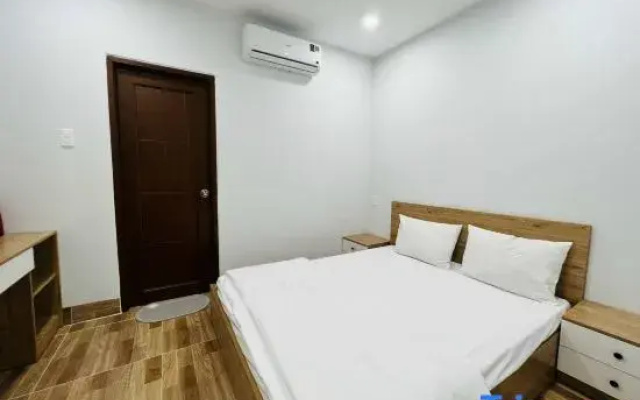 Truc Xanh Hotel & Apartment