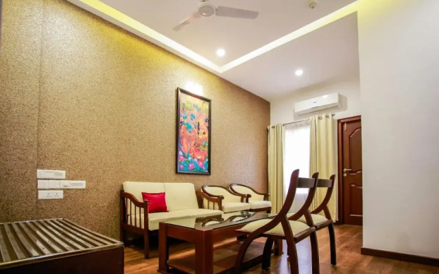 OYO 26692 Alankar Elite Inns