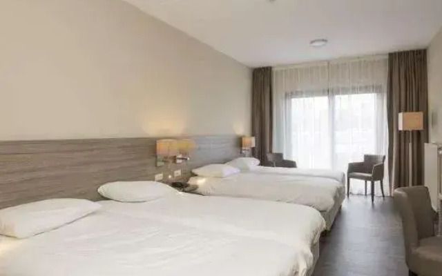 Korla Ruixin Express Hotel