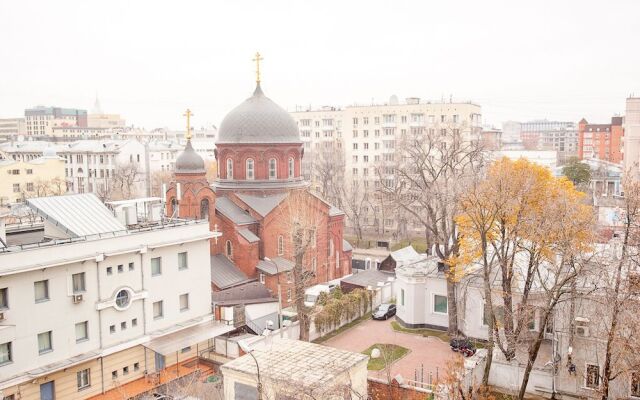 Apartment on Monetchikovskii