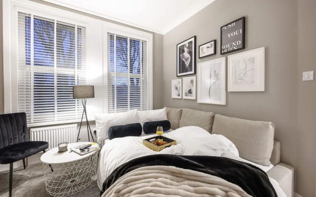 Beautiful 3 Bed House - Habita Property