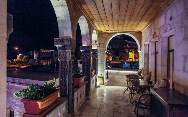 Roma Cave Suite Hotel