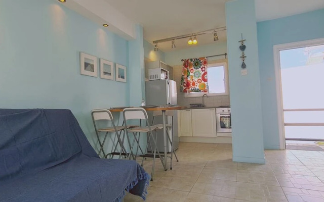 STAY Blue Apartment by STAY BnB