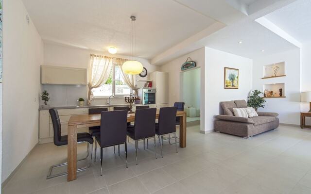 Modern Villa in Povlja With Pool