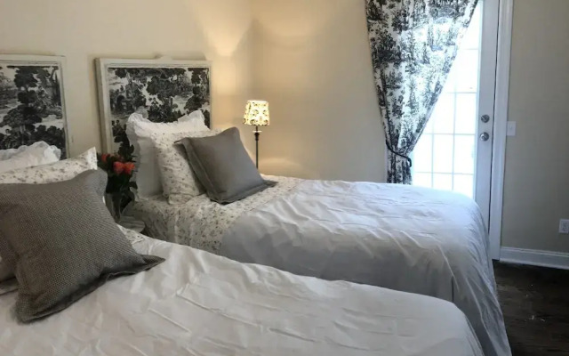 The Carriage House B&B