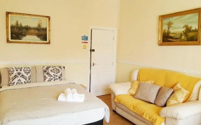 Parkview Hotel And Guest House