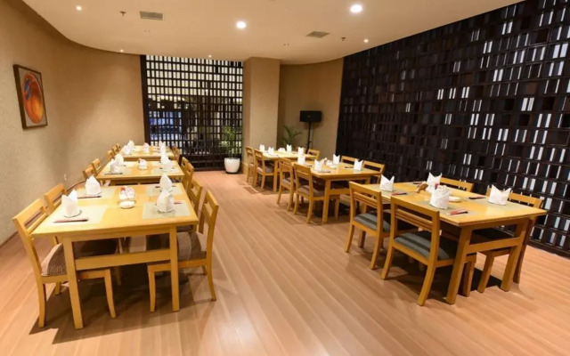 Sakura Park Hotel & Residence