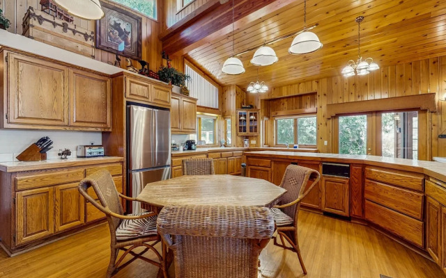 Big Bear 7th Heaven #714