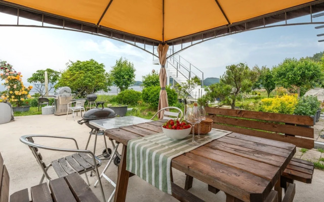 Yeosu Everyday Small Changes Pension