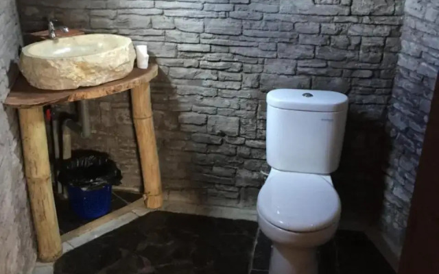 Muaro Beach Bungalow