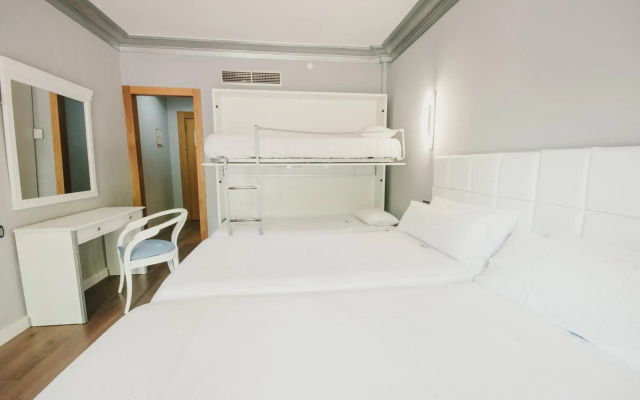 Hotel Los Angeles, Granada