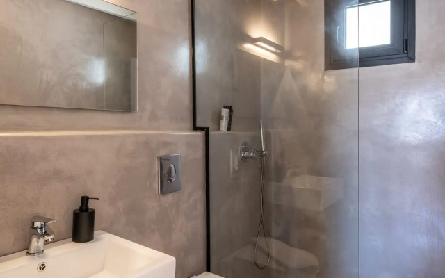 Yalos Mykonos 4 Bedroom Luxury Home Ornos