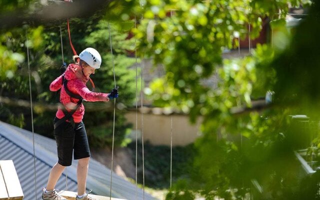 Blue Mountain Seasons At Blue