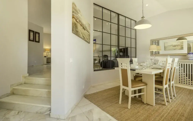 Vale do Lobo Premium Stay