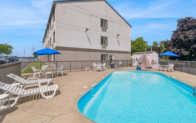 Motel 6 Milan, OH - Sandusky