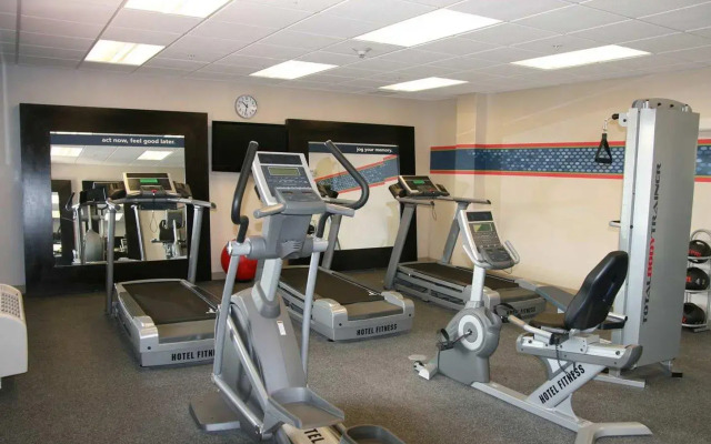 Hampton Inn & Suites Syracuse Dewitt