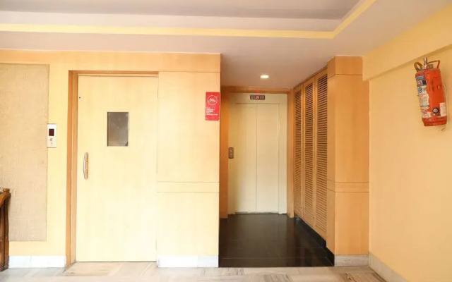 OYO 16260 Hotel Sunny International