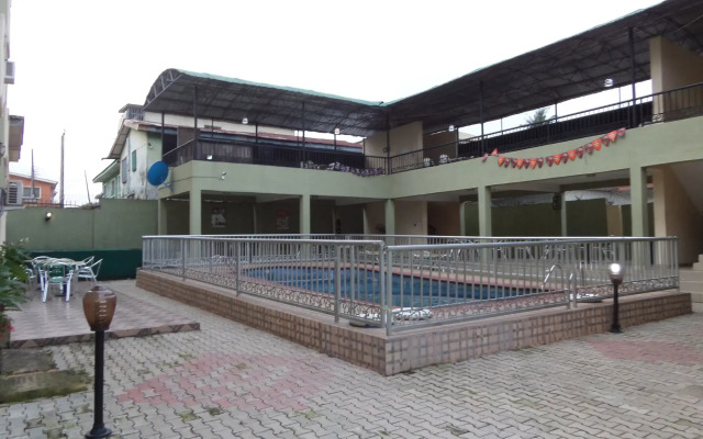 Akma Signature Hotel & Suites