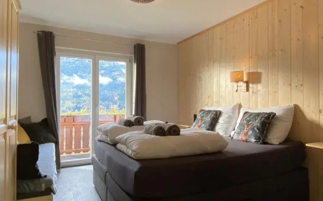Nocky Mountains Lodge
