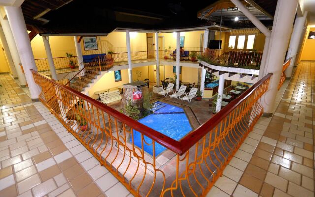 Marlim Porto Hotel