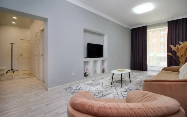 Apartments on Abai Avenue 109/6 building 5