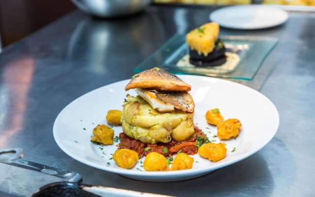 Duke Of Edinburgh Hotel