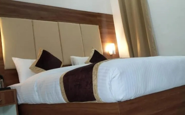 Seven Corbett Resort