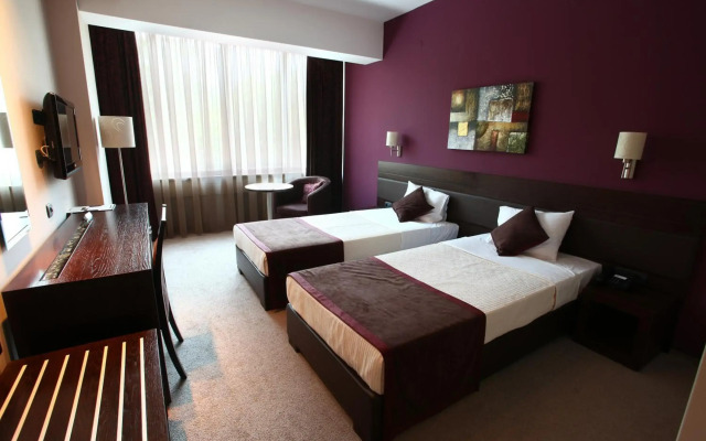 Queen's Hotel