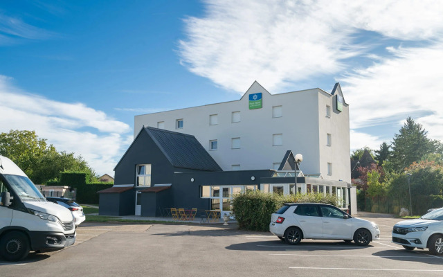 Sure Hotel by Best Western Dole