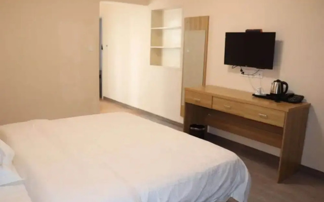 Nanchang Huayang Hotel