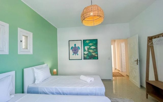 The Sea House Beach Front Villa With Pool