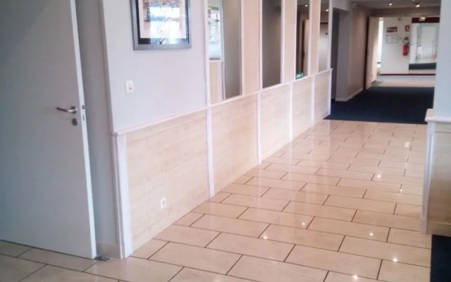 LE GREEN 7 HôTEL RESTAURANT