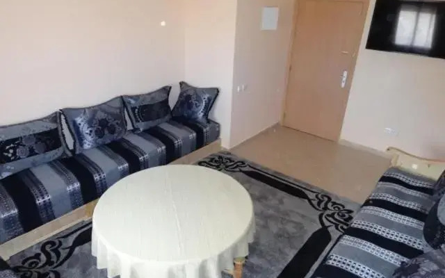 Apartment Twins 12