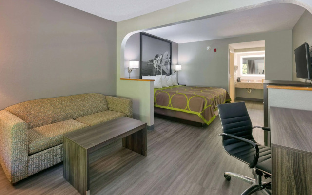 Super 8 by Wyndham Diberville Biloxi Area