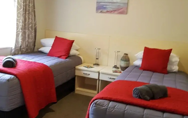 Paihia Apartments