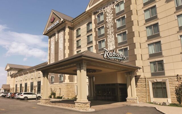 Radisson Toronto Airport West