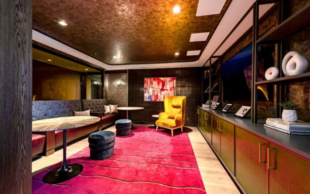 Prime Metro Proximity Condo at Clarendon