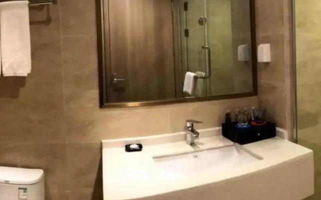 Greenland Kang Young Hotel