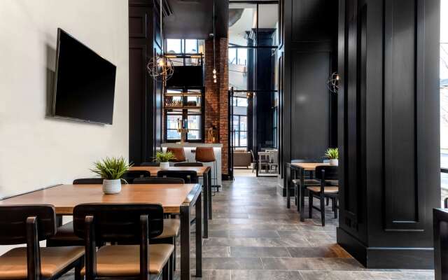 Hyatt House Nashville Downtown/Convention Center